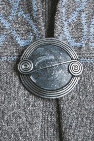 Sleet Scroll Brooch