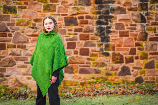 Jura Shawl