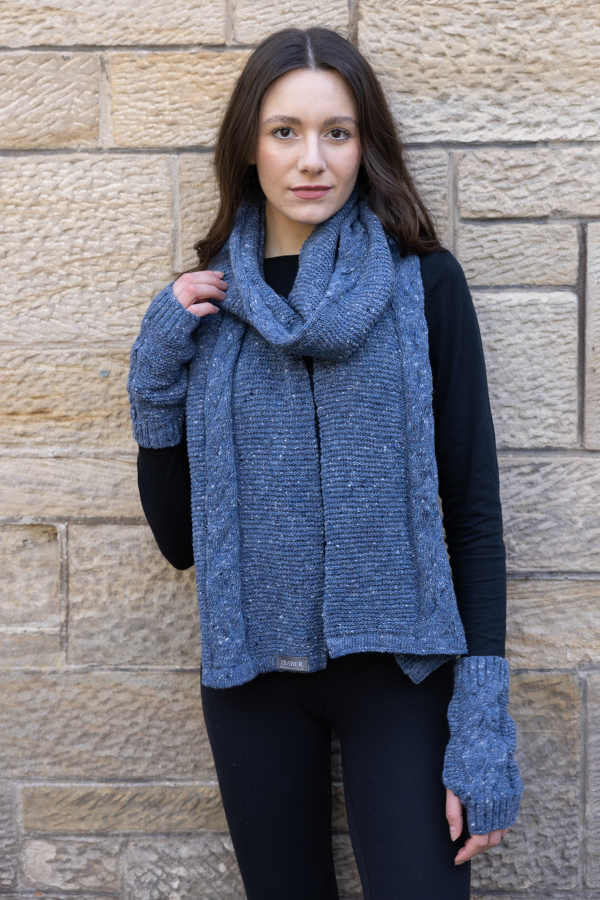 Finn Islay Scarf & Hand Warmers
