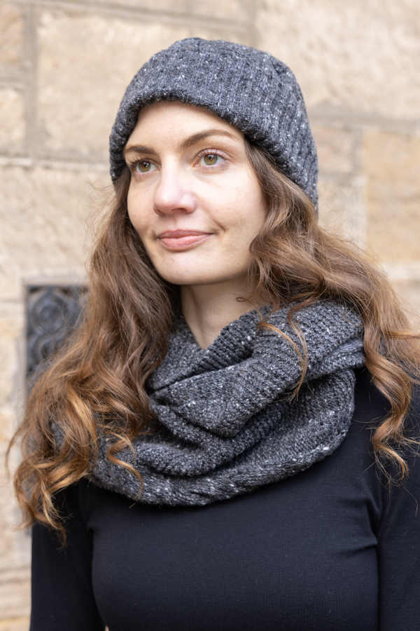Unshin Islay Hat & Snood