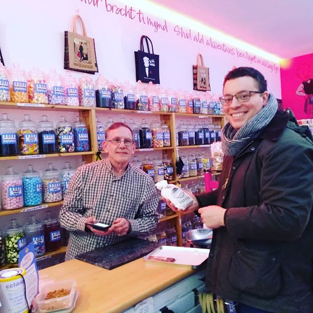 Bains Reto Sweets in the Edinburgh Grassmarket